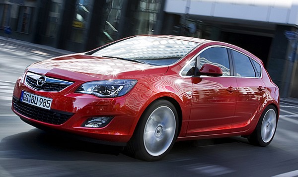 Der neue Opel Astra J - Limousine oder Sports Tourer - die Qual