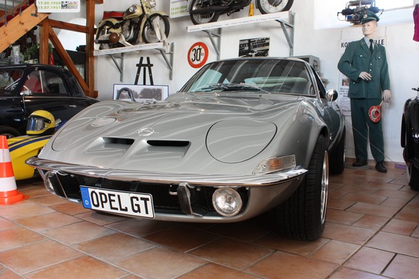 Youngtimer auf Originalit t achte spricht mich dieser Opel GT ausgesprochen